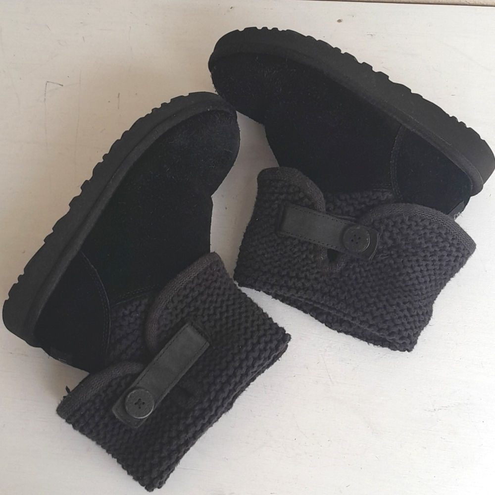 Ugg Shaina Knit Boots Womens Size 7 Black Dark Coquette Boho Preppy 1012534